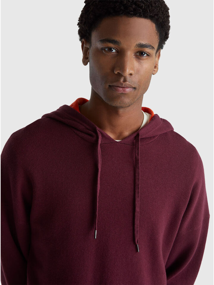 SWEATER W/HOOD Hombre image number 4